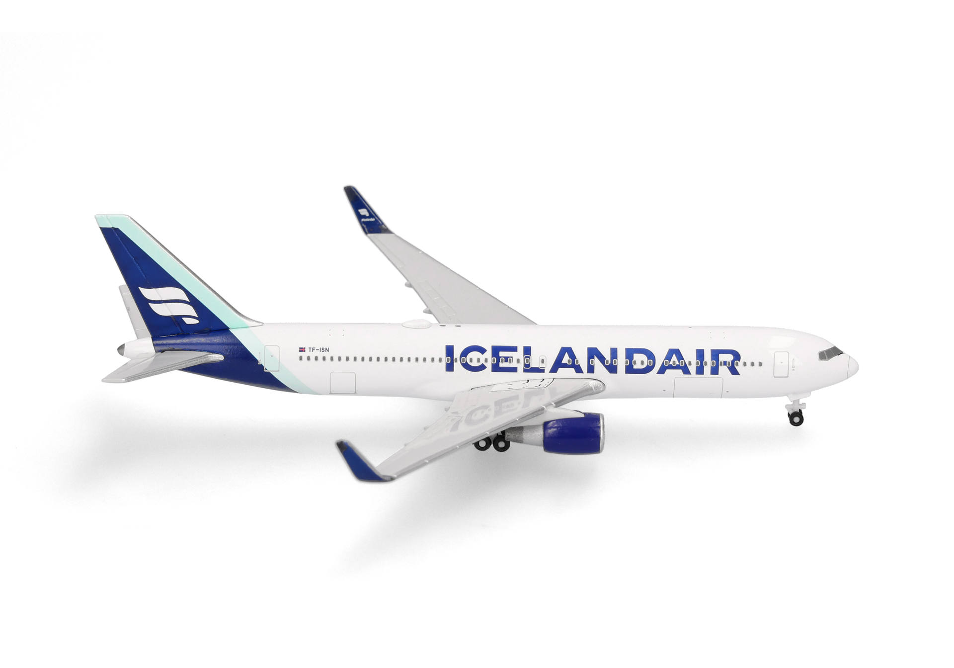 Icelandair Boeing 767-300 - Borreal blue tail stripe – TF-ISN "Svörtuborgir"