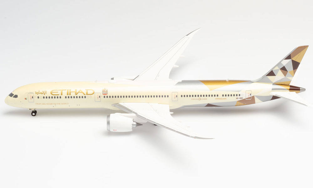 Etihad Airways Boeing 787-10 Dreamliner