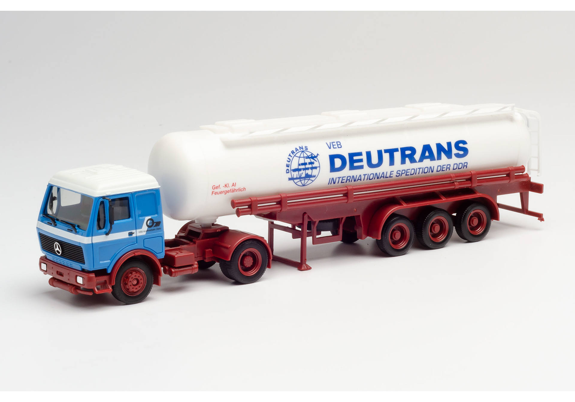 Mercedes-Benz NG tank semitrailer "Deutrans / VEB Kraftverkehr Zeitz"