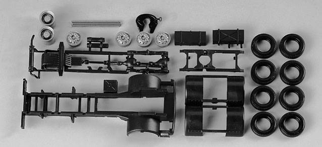 chassis for tractor Mercedes-Benz S forward-stroke 3-axle Content: 2 pcs.