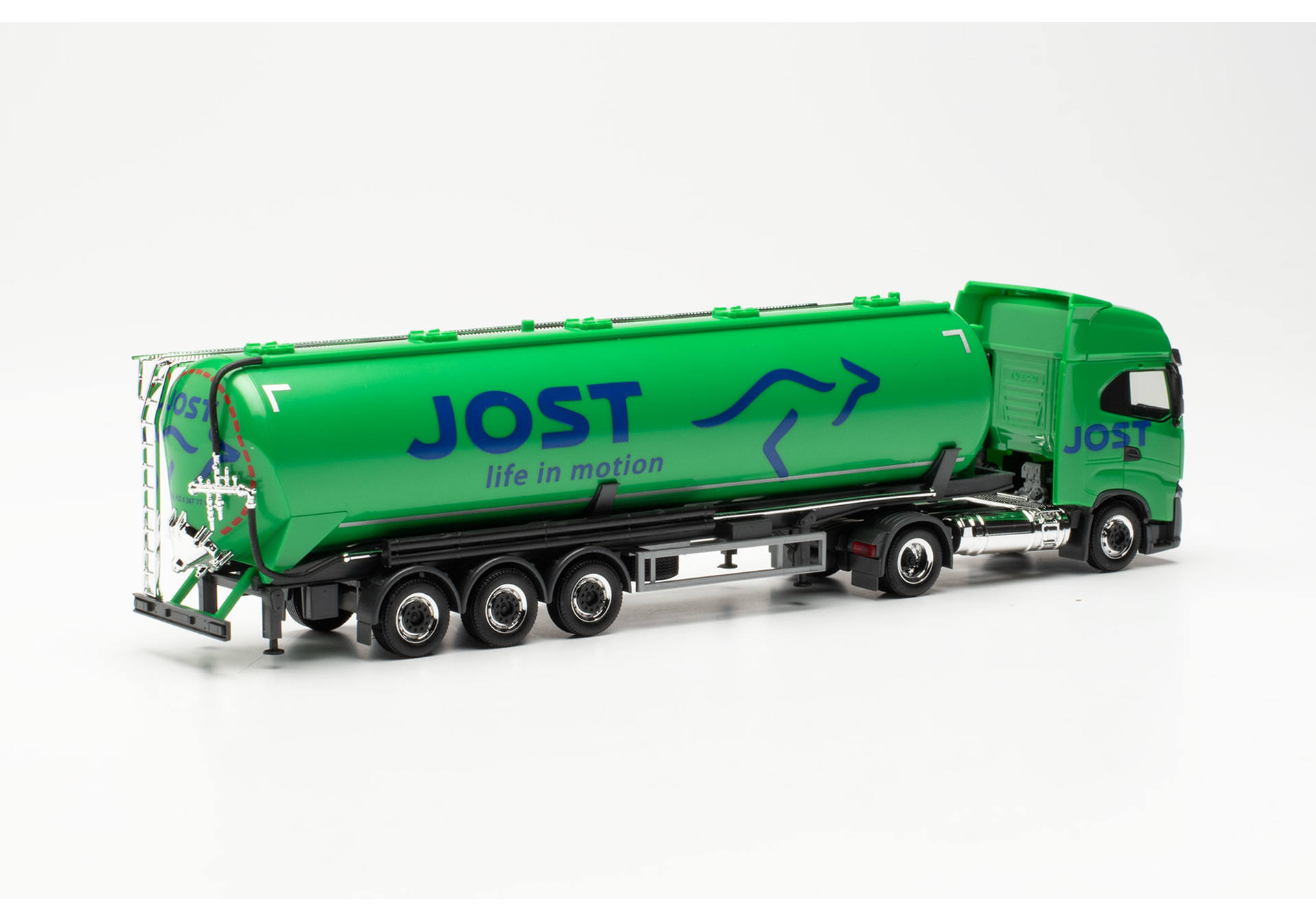 Iveco S-Way LNG Silo-Sattelzug „Jost Group“ (Luxemburg/Weißwampach)
