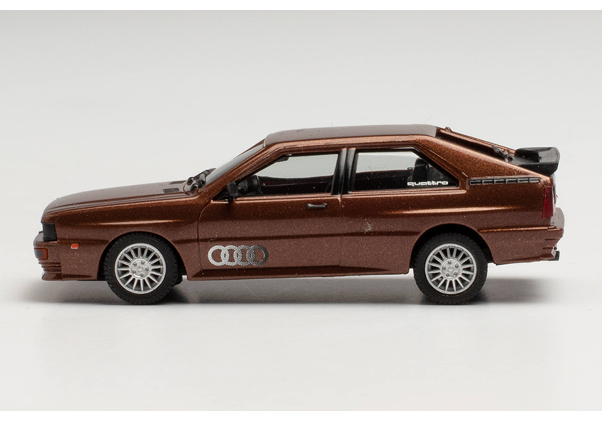 Audi quattro, saturnmetallic