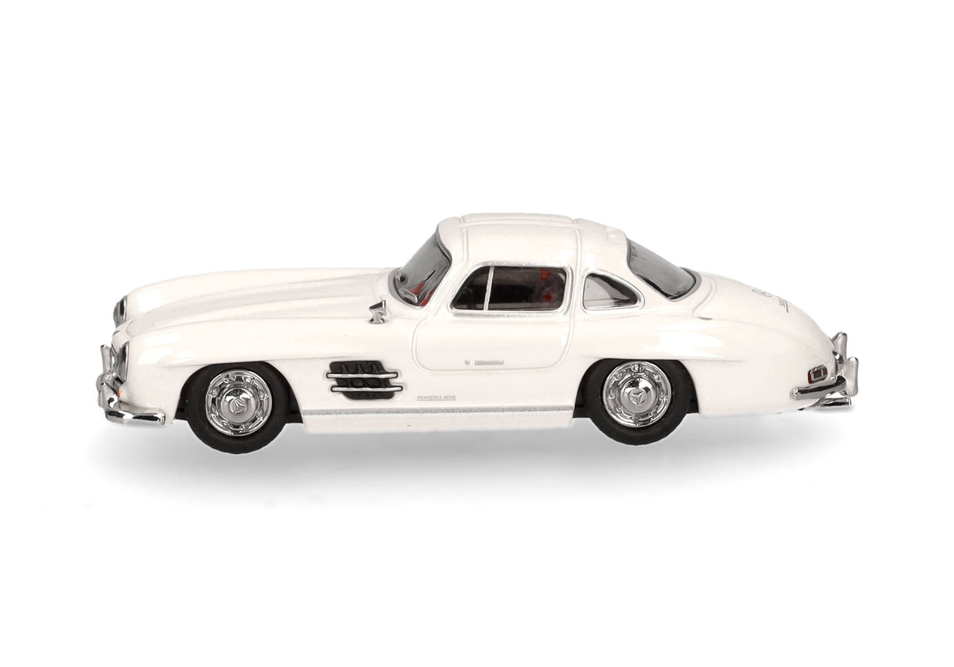 Mercedes-Benz 300 SL gull-winged doors, white