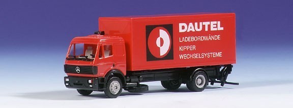 Mercedes-Benz SK '88 case truck with loading line 2a
