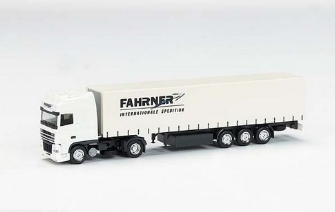 DAF XF curtain plane saddle train