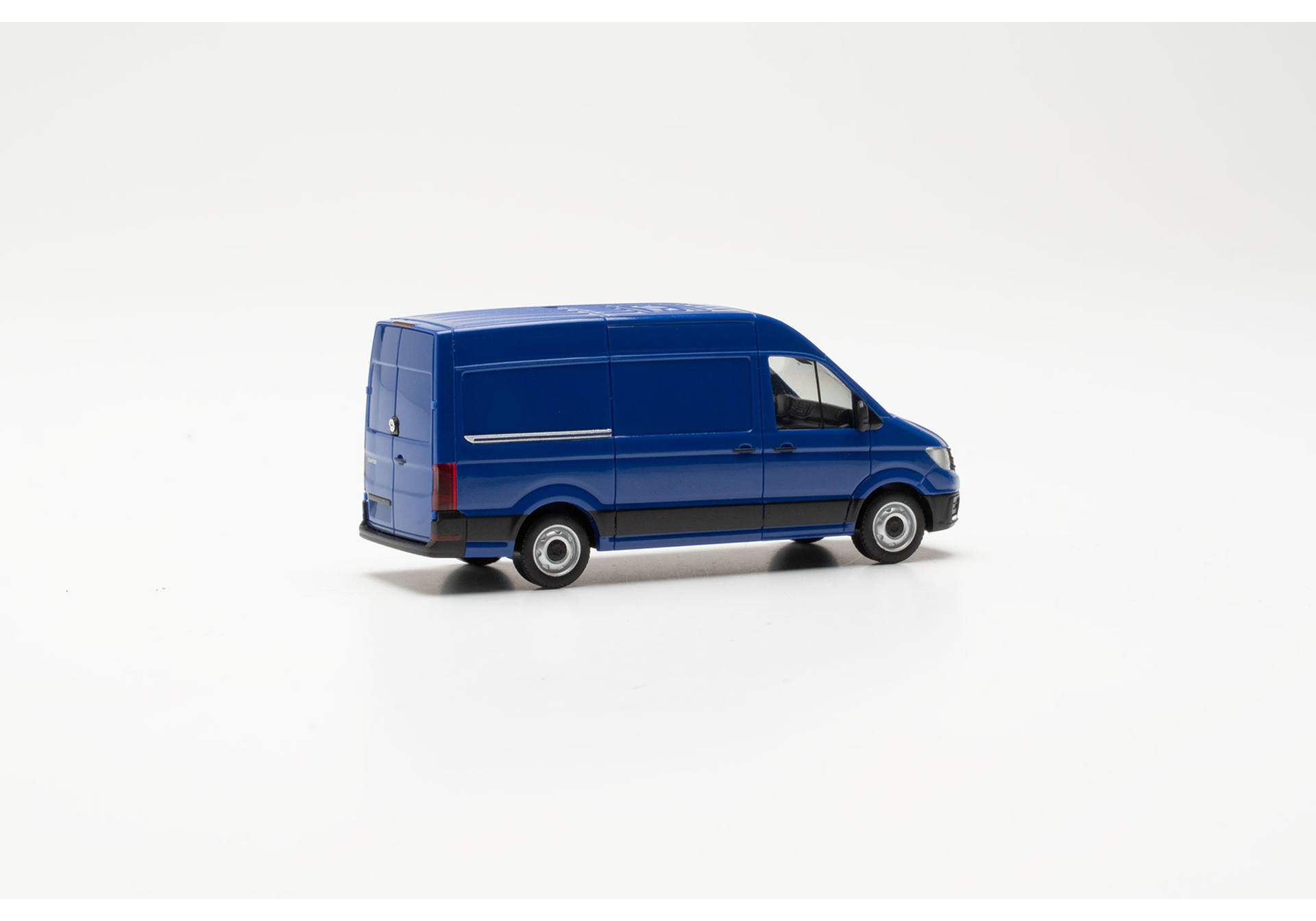 Volkswagen (VW) Crafter Kasten Hochdach, ultramarinblau