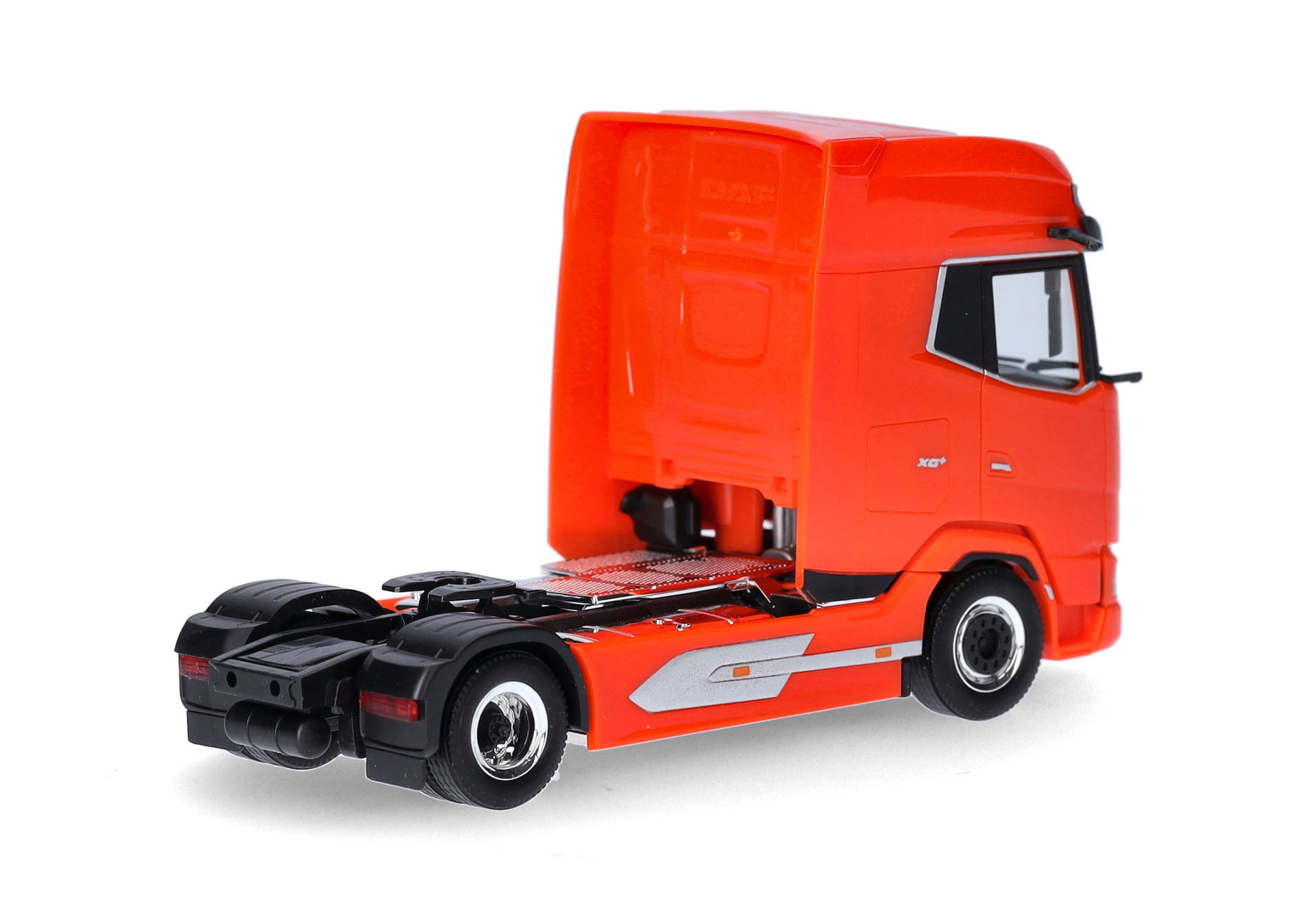 DAF XG+ Solozugmaschine, orange