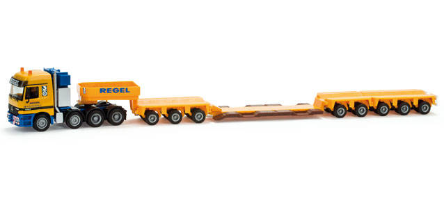 Mercedes-Benz Actros L lowboy semitrailer "Regel"