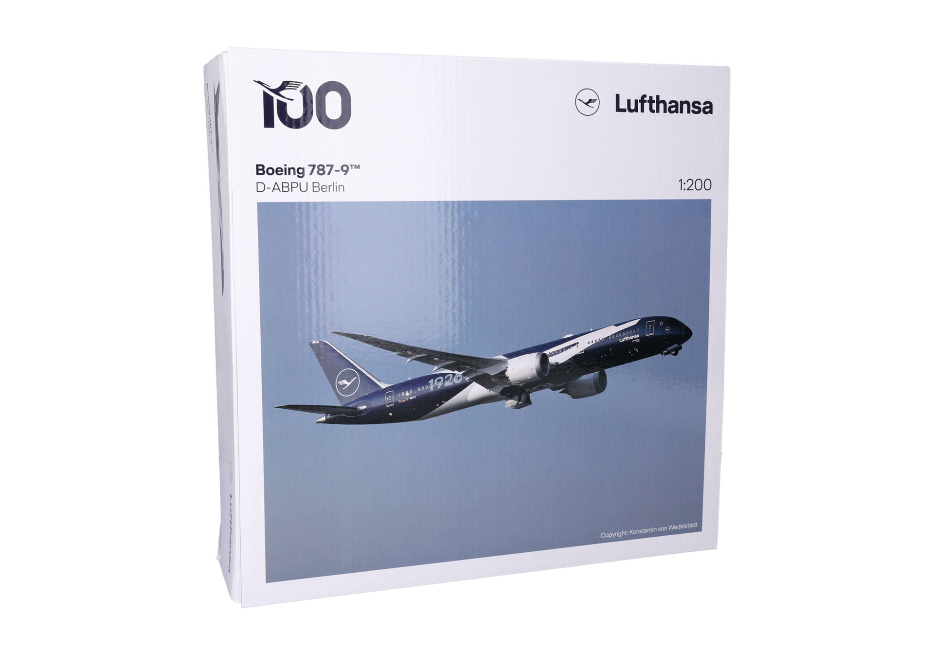 Lufthansa Boeing 787-9 Dreamliner "100 Jahre" - D-ABPU  "Berlin"