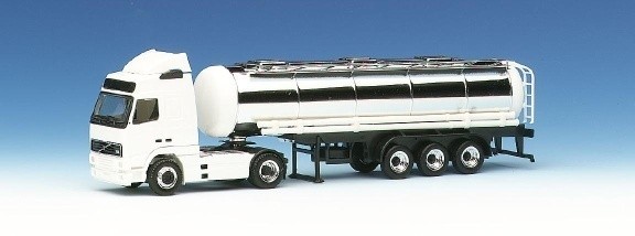 Volvo FH 16 Globetrotter Chrome tank trail 2A/3A