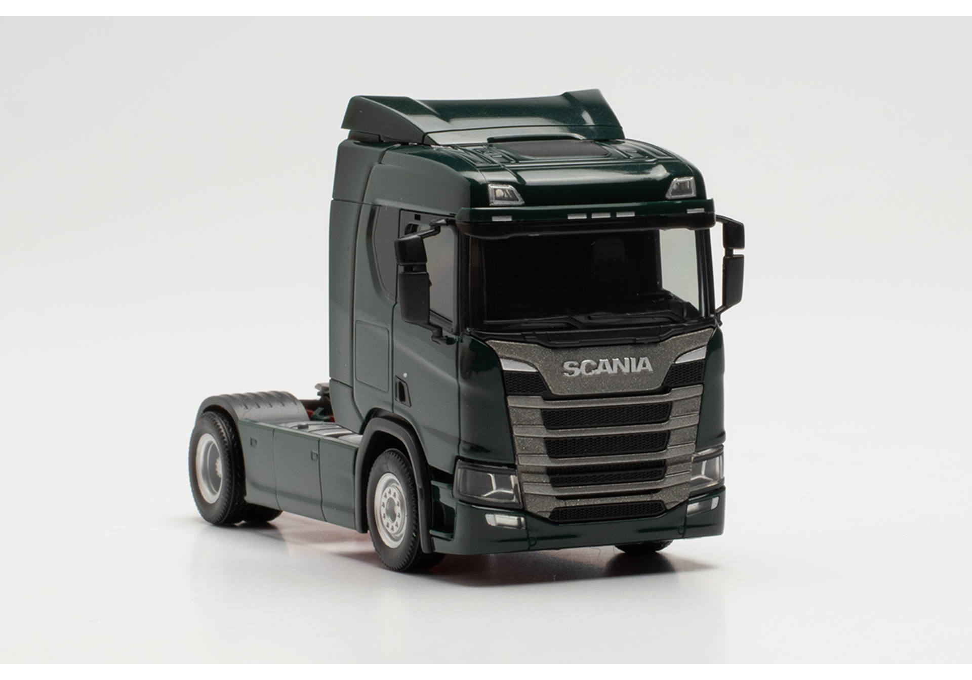 Scania CR 20 ND tractor, dark green