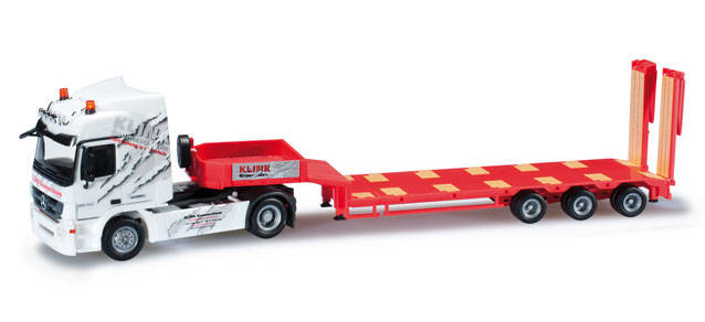 Mercedes-Benz Actros L with Goldhofer semi low-boy semitrailer "Klink"