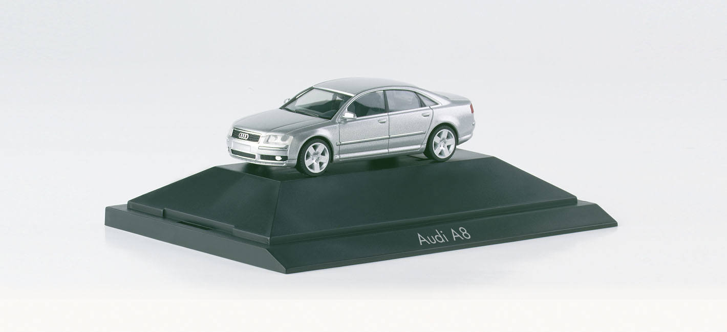 Audi A8 Limousine, PC