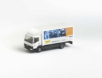Mercedes-Benz Atego case truck