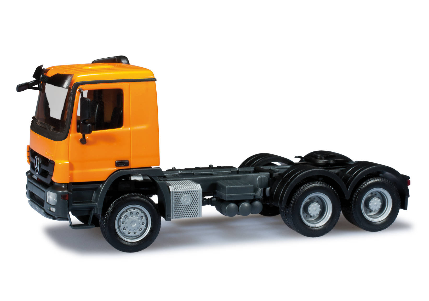 Mercedes-Benz Actros M 08 Allrad-Zugmaschine 3achs, kommunalorange