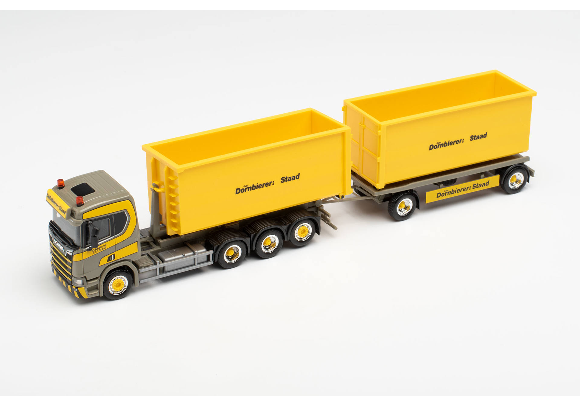cania CR HD 4 axle interchangeable trailer truck "Dornbierer"