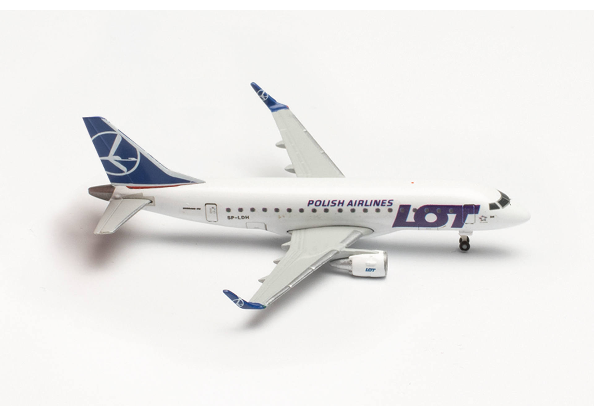 LOT Polish Airlines Embraer E170 – SP-LDH