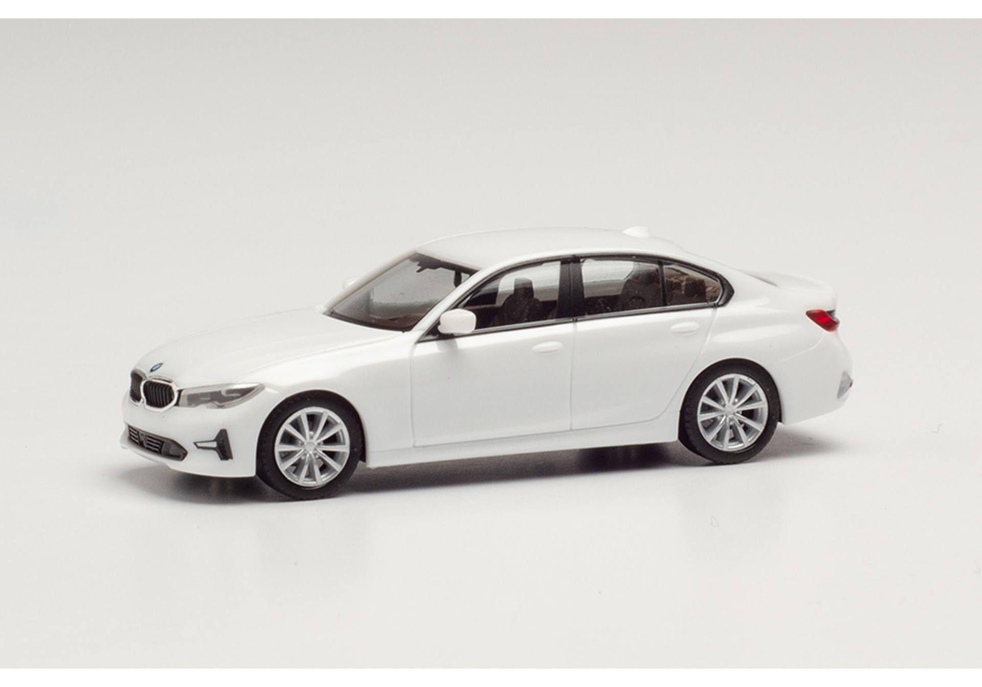 BMW 3er Limousine, alpinweiß