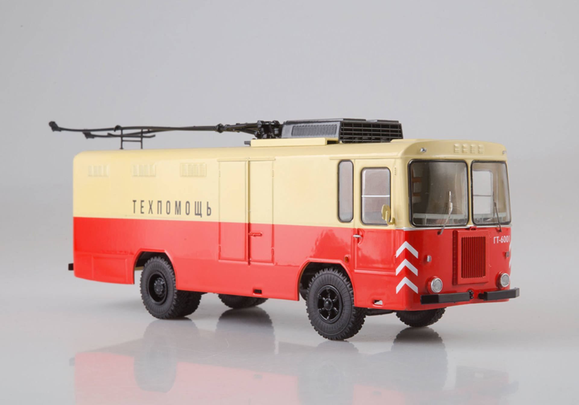 Trolleybus truck KTG-1