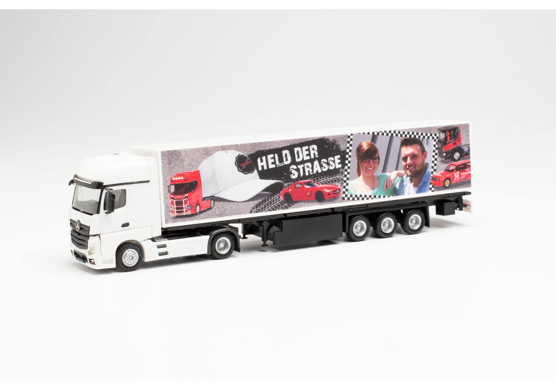 Mercedes-Benz Actros "Individual“ with own photo