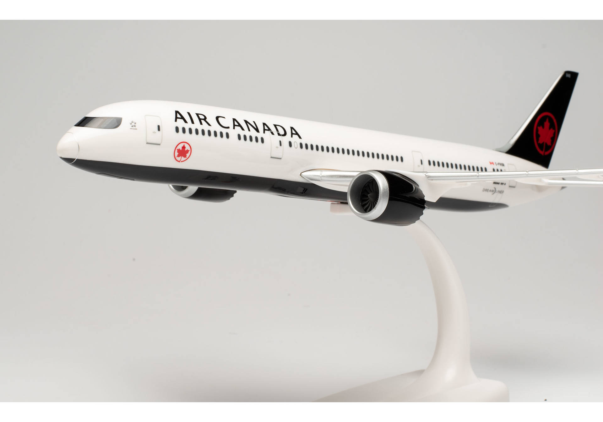 Air Canada Boeing 787-9 Dreamliner, C-FRSR