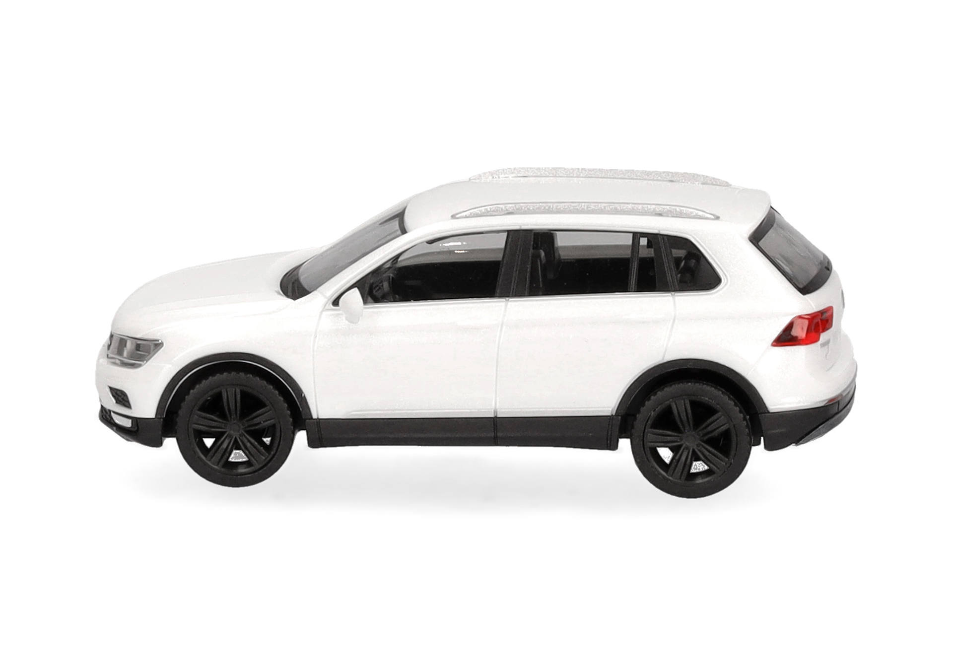 Volkswagen (VW) Tiguan, oryxwhite