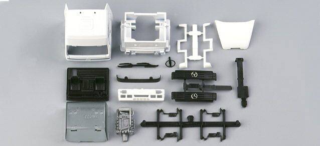Mercedes-Benz SK '94 driver's cabin with raised roof (incl. rear-view mirror)Content: 2 pcs.