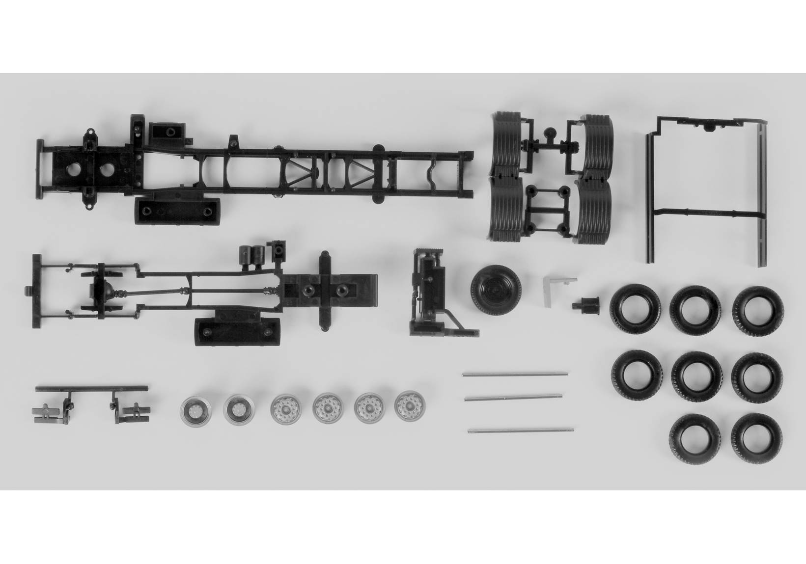 chassis for trucks MAN TGX 3-axle (7,45m)Content: 2 pcs.