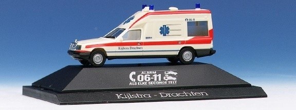 Mercedes-Benz E-Klasse Krankenwagen