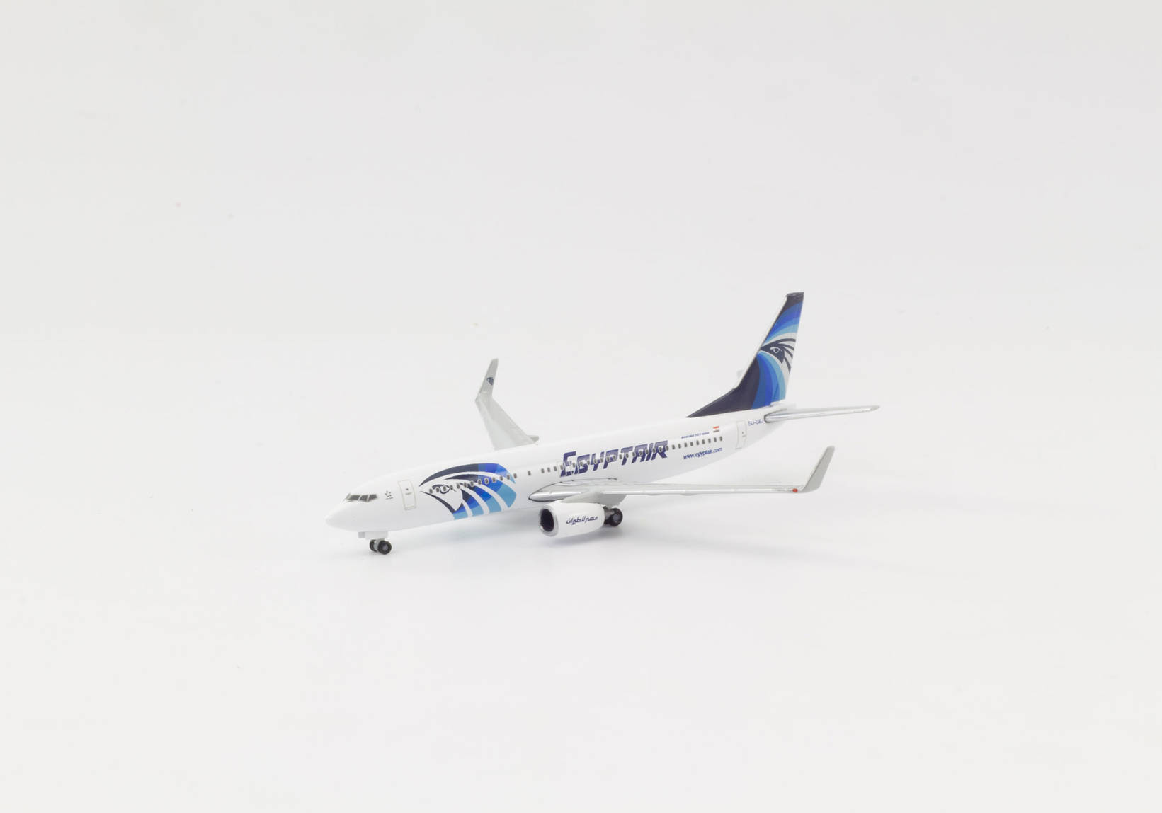 Egyptair Boeing 737-800