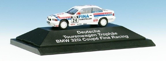 BMW 325i Coupé Fina No. 24 Siffert