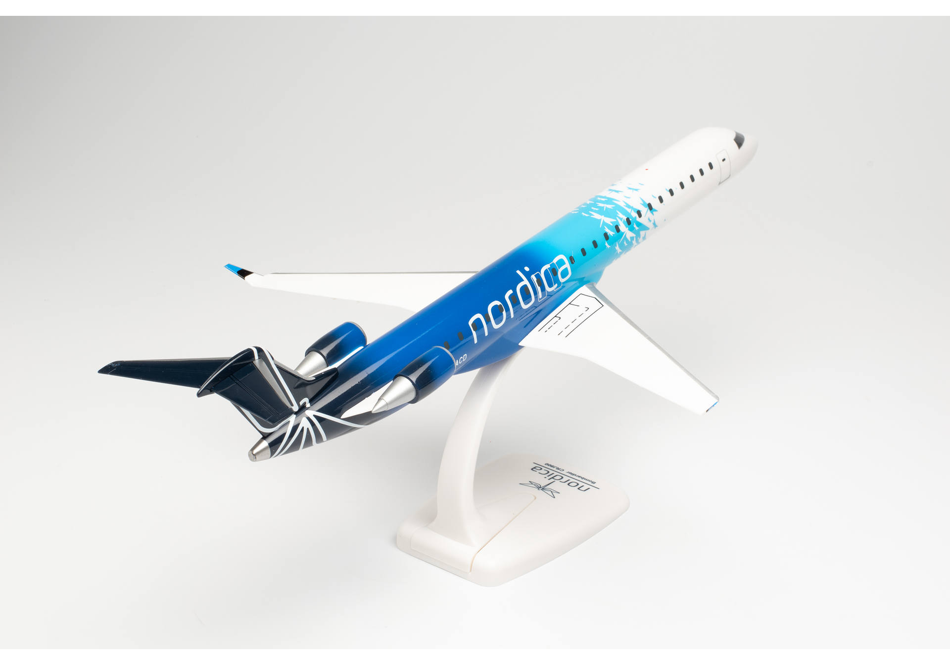 Nordica Bombardier CRJ-900 – ES-ACD