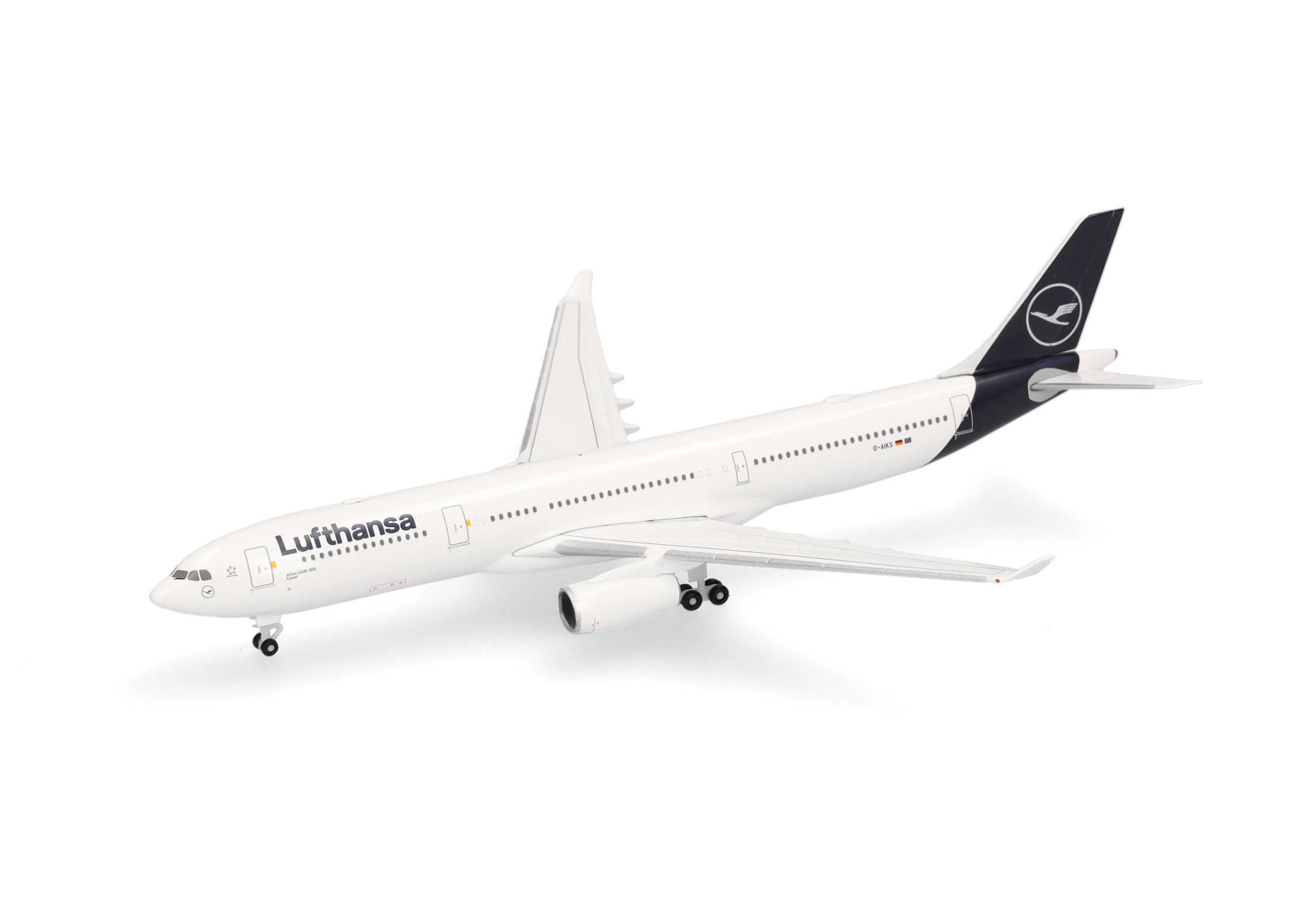 Lufthansa Airbus A330-300 - D-AIKS
