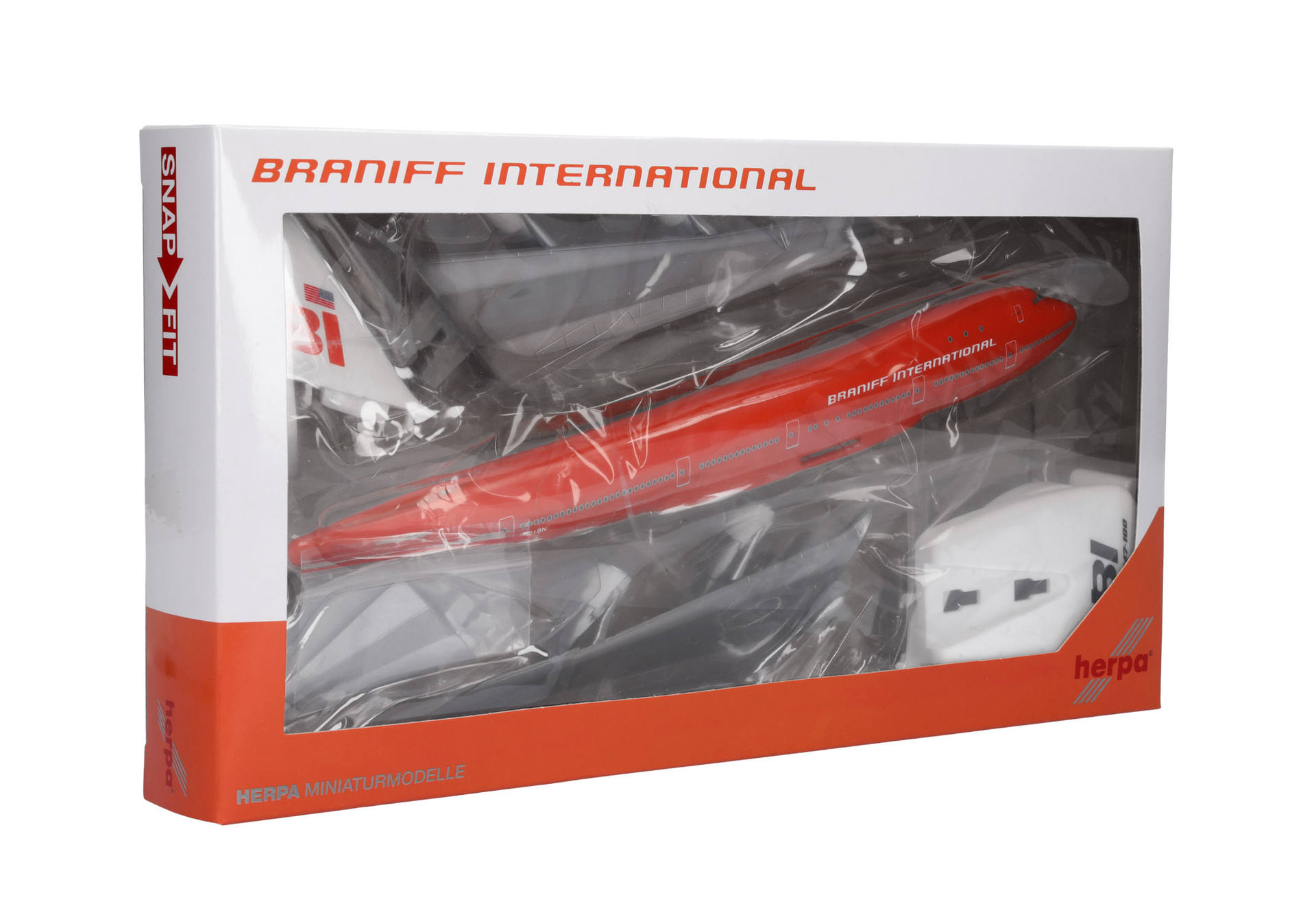 Braniff International Boeing 747-100 “Big Pumpkin” – N601BN