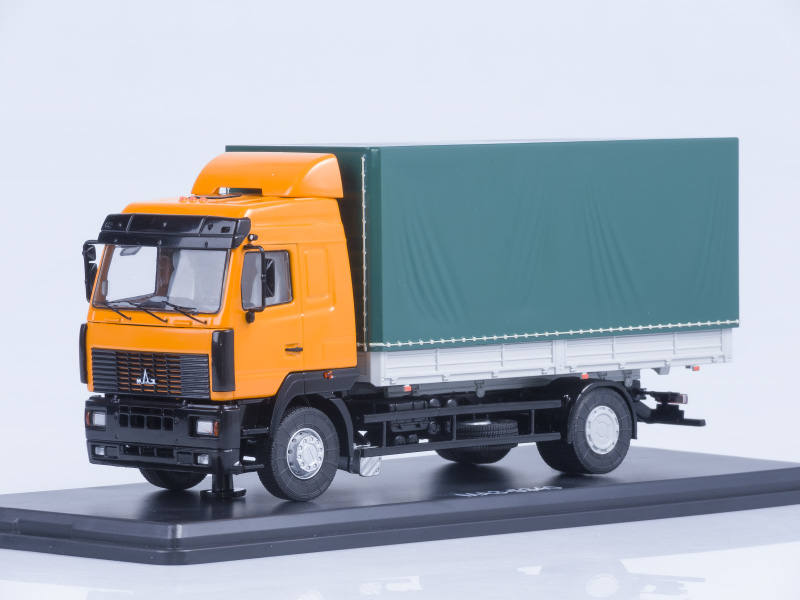 SSM: MAZ-5340 flatbed truck with tent