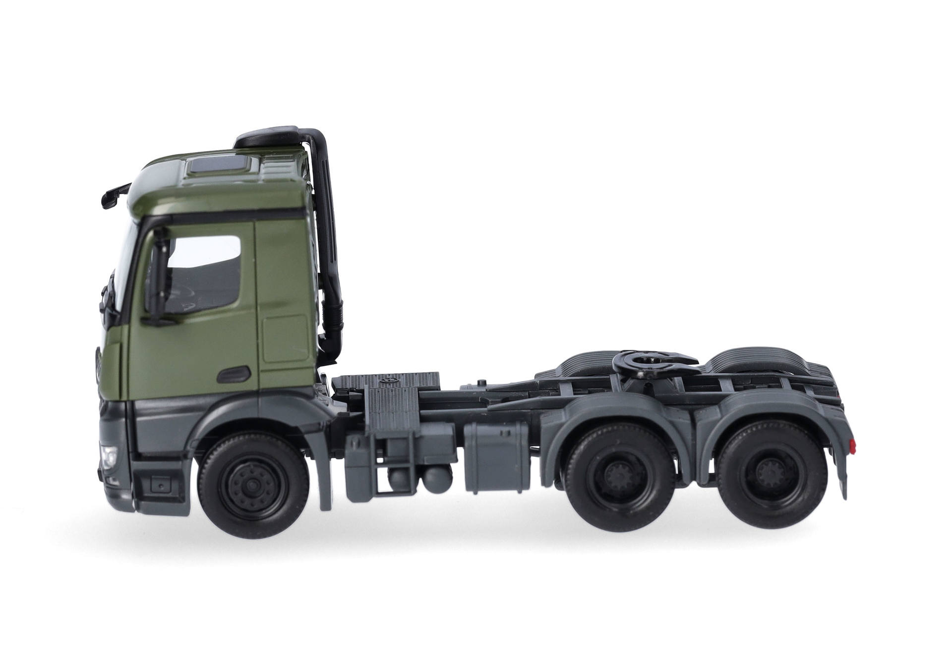 Mercedes-Benz Arocs M rigid tractor single, 3-axles