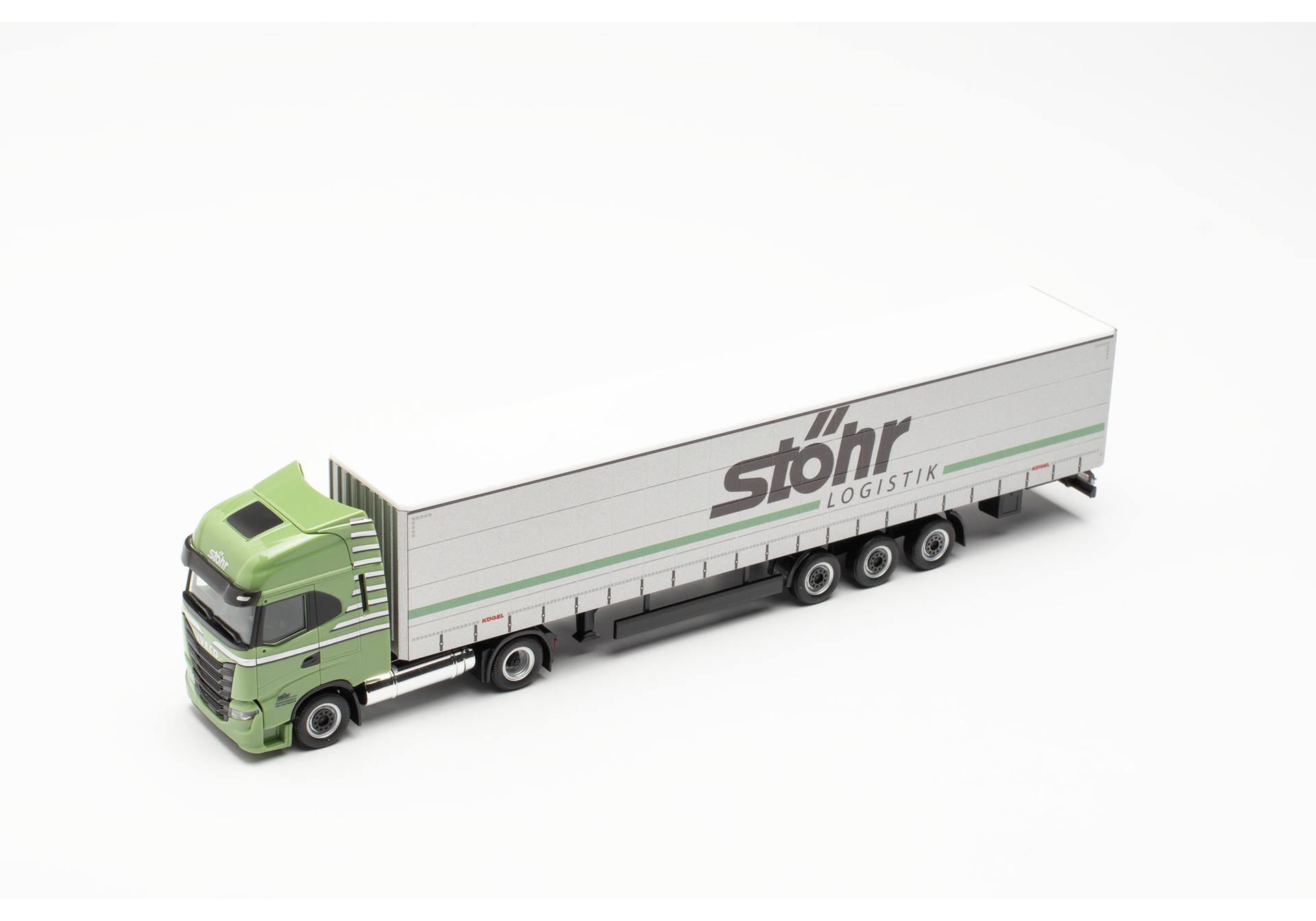 Iveco S-Way LNG Gardinenplanen-Sattelzug 15m "Stöhr" (Baden-Württemberg/Rottenacker)