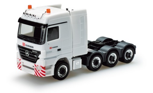 Mercedes-Benz Actros LH '08 SLT Titan-Schwerlastzugmaschine 4a