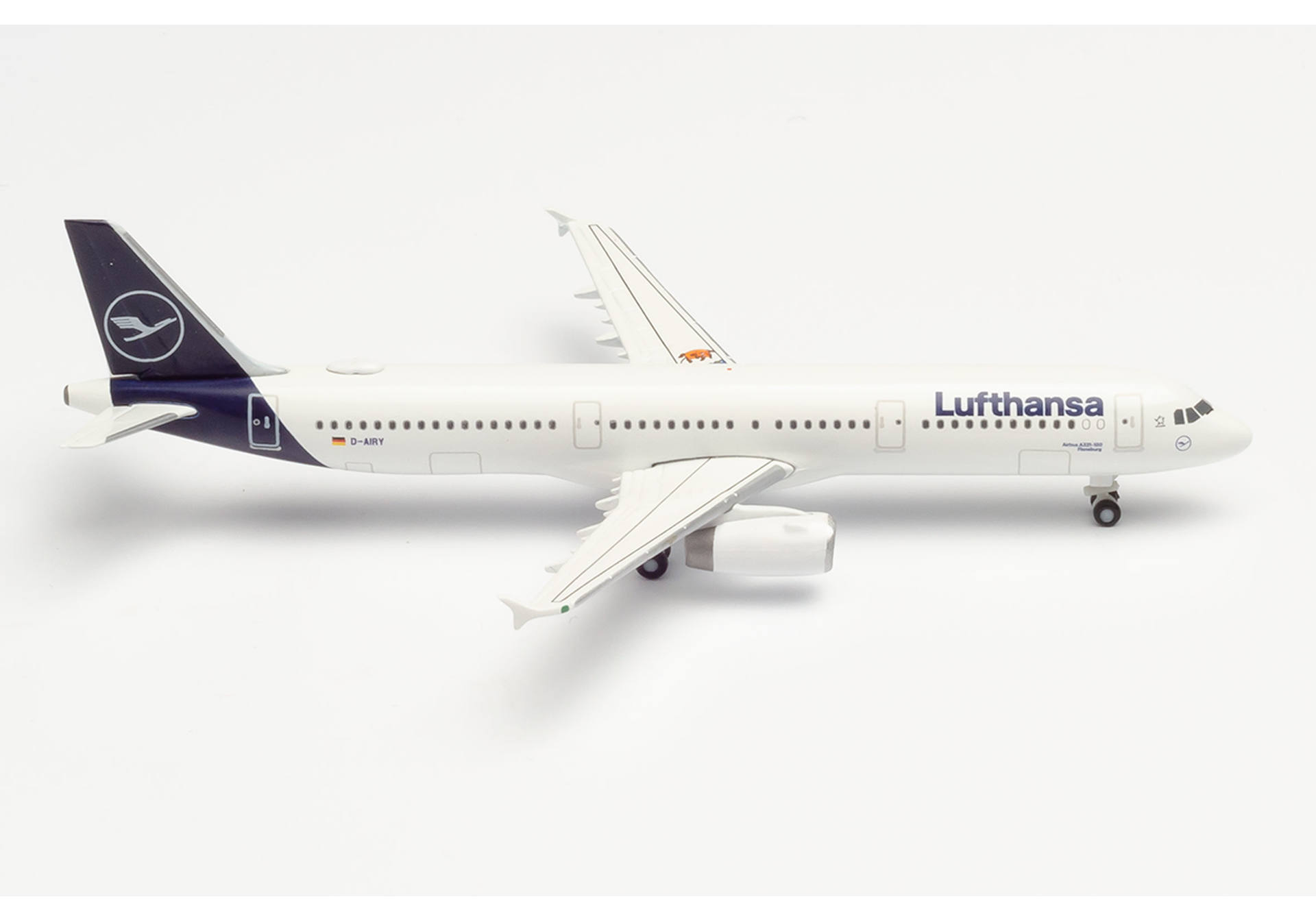 Lufthansa Airbus A321 "Die Maus"