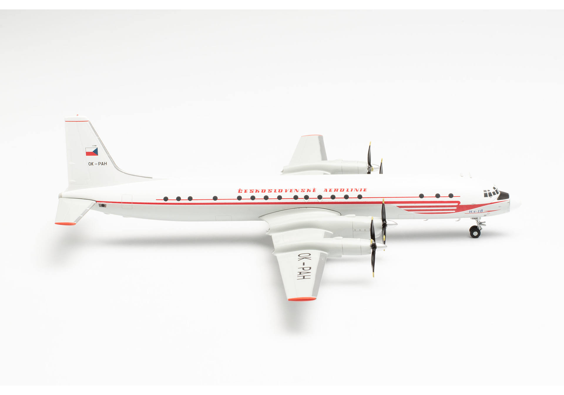 CSA Czechoslovak Airlines Ilyushin IL-18 – OK-PAH