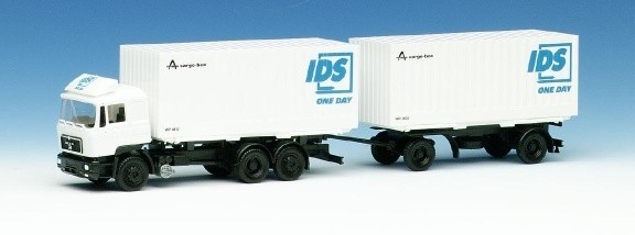 MAN F90 interreling case hooker train Thyssen-Cargobox 3A/2A