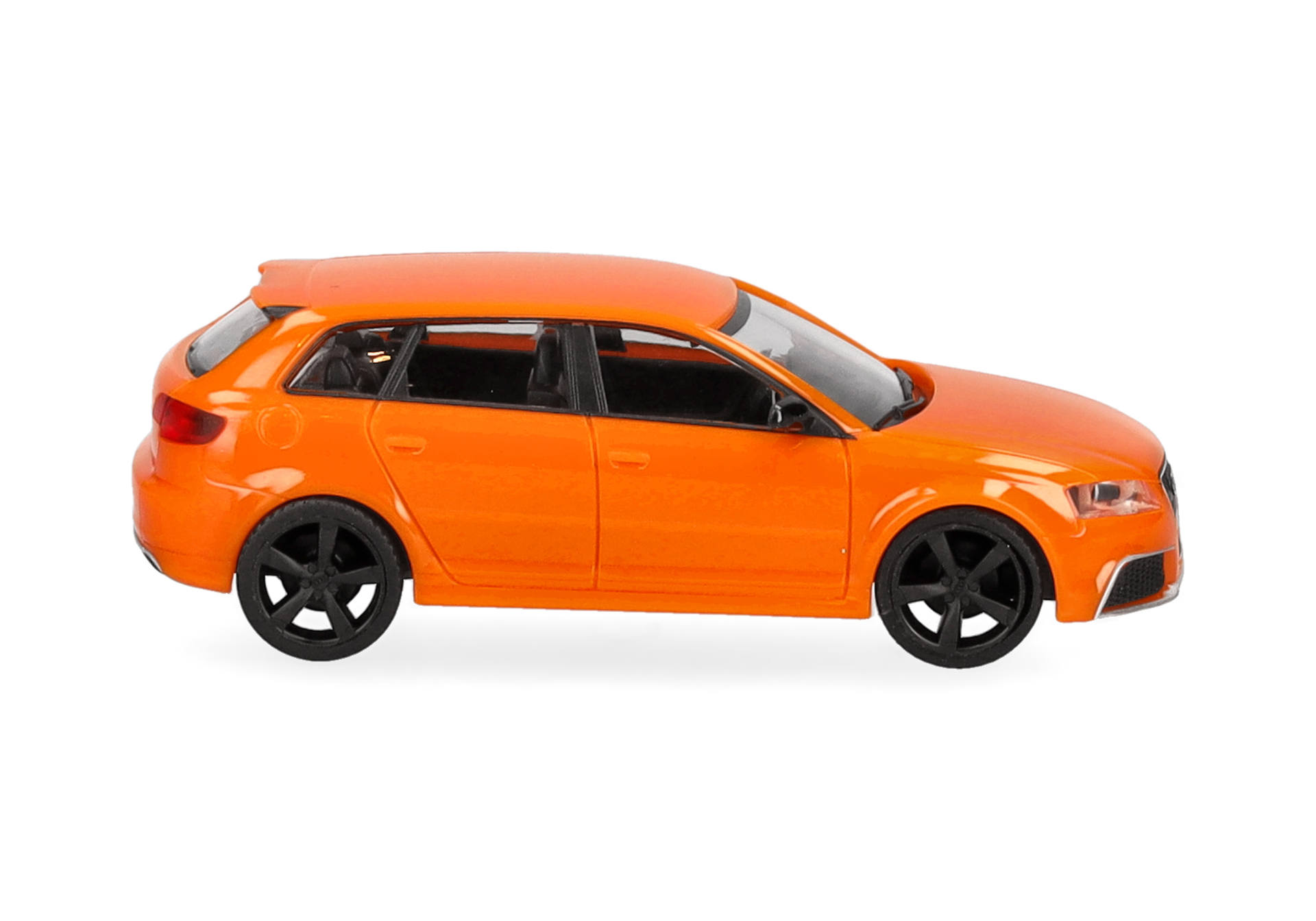 Audi RS3 Sportback, glutorange mit schwarzen Felgen Audi RS3 Sportback, glutorange mit schwarzen Felgen