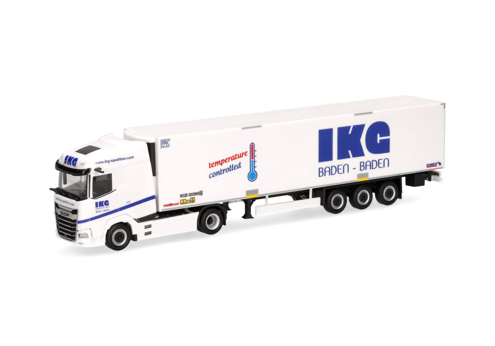 DAF XG refrigerated box semitrailer truck "IKG Spedition"