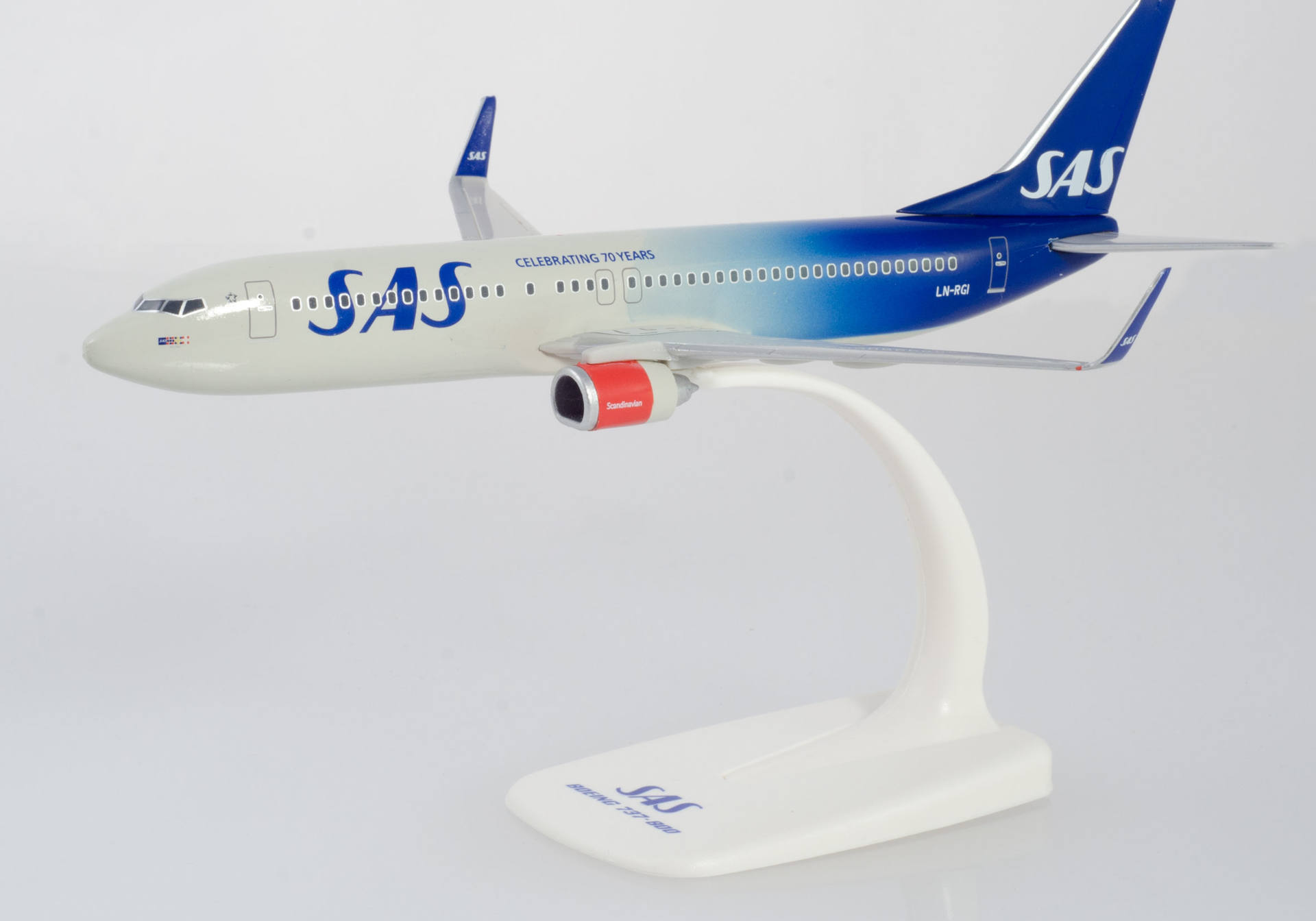 Avion HERPA Boeing 737-800 United Airlines – Échelle 1/500 – HER533744-001