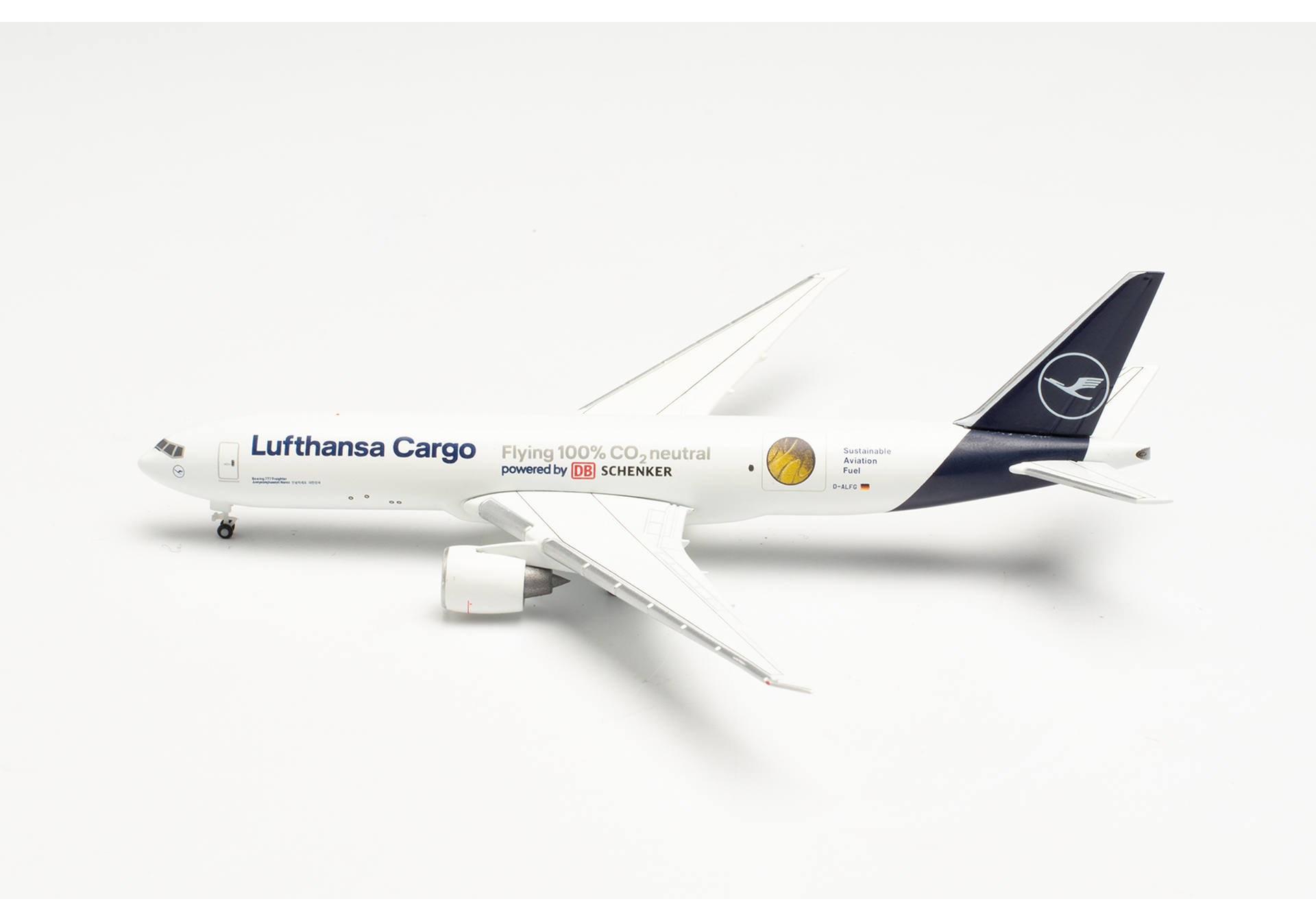 Herpa Lufthansa Cargo Boeing 777F “Sustainable Fuel - Powered by DB ...